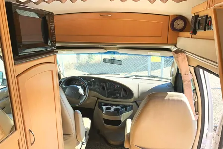 2009 Pleasure Way - 20 ft tiny home on wheel - with solar