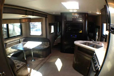 Kodiak Ultralite 240bhsl Travel Trailer - (AB Wildfires - Emergency Shelter Offering)