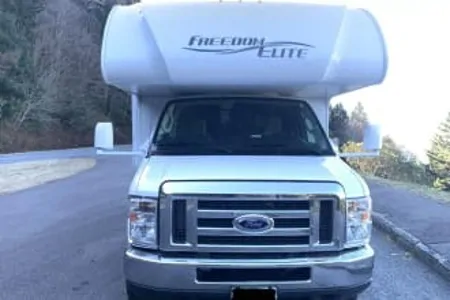 RV Trippin - "Eleanor" - Thor Freedom Elite