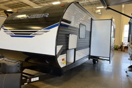 2021 Pioneer BH270 Travel Trailer