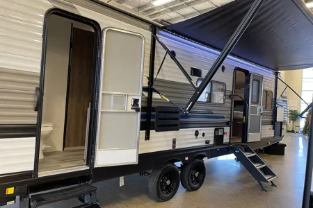 2021 Pioneer BH270 Travel Trailer