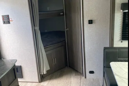 Westshore Memory Maker Bunker