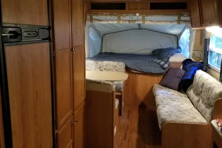 Jayco Jayfeather 232 EXP Hybrid