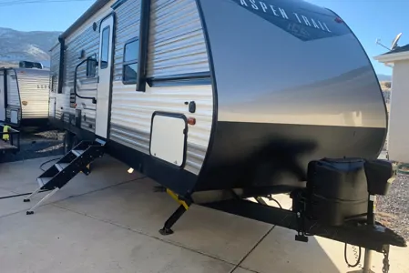 Brand New Dutchmen 2910 bhs Travel Trailer
