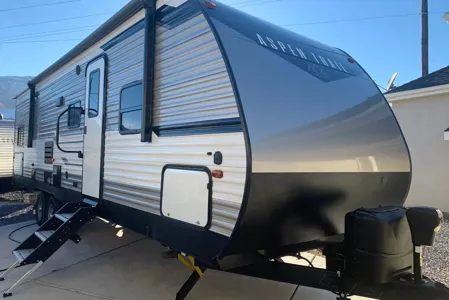 Brand New Dutchmen 2910 bhs Travel Trailer