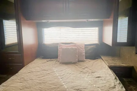 Park Getaway Thor Motor Coach Four Winds Class C