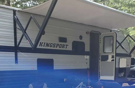MODERN!!! Family fun  2021 kingsport
