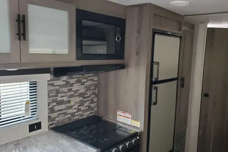 MODERN!!! Family fun  2021 kingsport