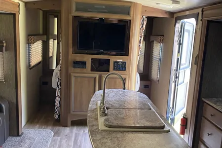 Cruiser Rv Corp Shadow cruiser Travel Trailer