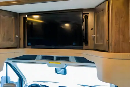 Winnebago Fuse 23T Class C