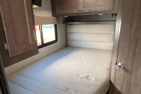 Winnebago Minnie Winnie 25B Classe C