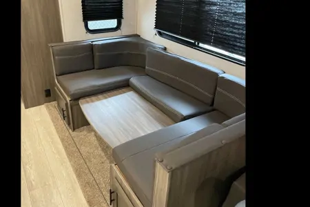 Reuter’s Simply Shasta Traveler