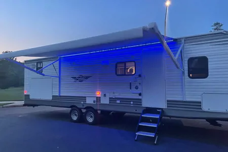 Reuter’s Simply Shasta Traveler