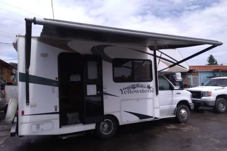 AWESOME MOTORHOME