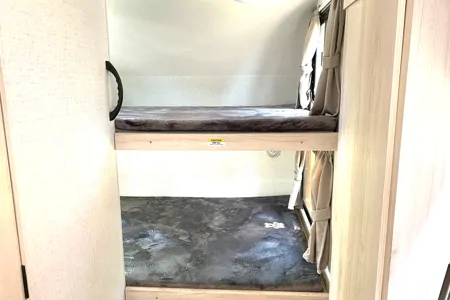Toby's Winnebago Hike Travel Trailer