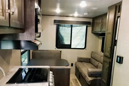 Kyle's Jayco Jay flight Travel Trailer