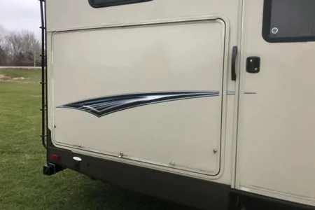 Forest River Salem Hemisphere 312QBUD Travel Trailer