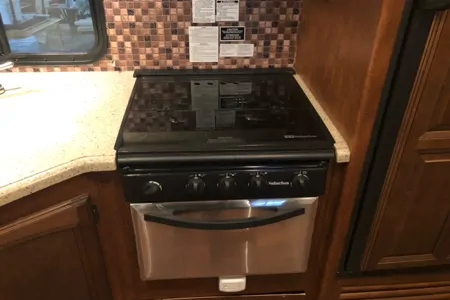 Forest River Salem Hemisphere 312QBUD Travel Trailer