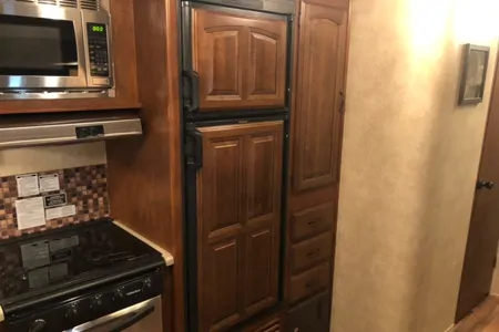 Forest River Salem Hemisphere 312QBUD Travel Trailer