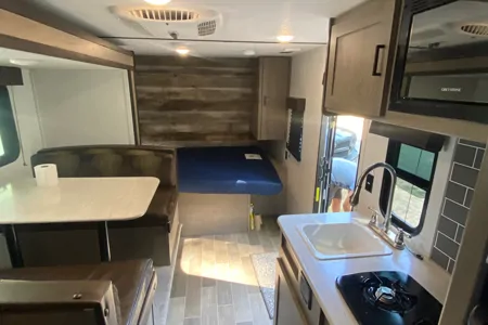 Jerrica's Keystone Hideout Travel Trailer