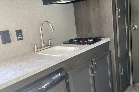 Only 3000lbs - Brand new 2021 Jayco 5 sleeper trailer