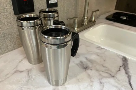 Only 3000lbs - Brand new 2021 Jayco 5 sleeper trailer