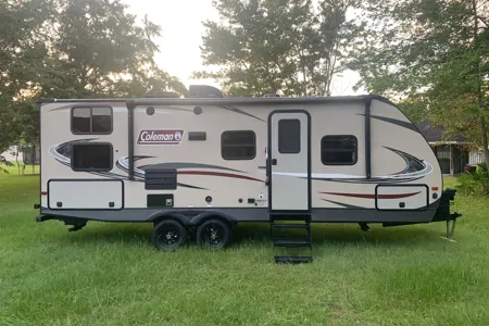 Jenson Coleman 2405BH Travel Trailer