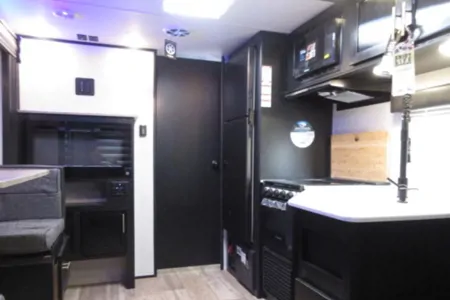 John's Forest River 23mk Travel Trailer