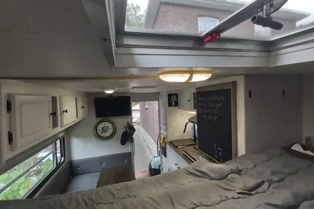 The Legend Truck Camper + Ram 3500 Diesel Hauler