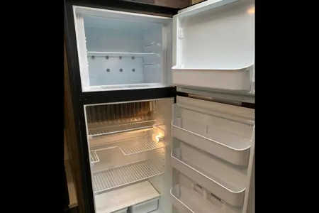 Katinka 's Keystone Bullet Premier 22RBPR  Travel Trailer