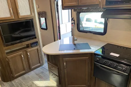 Katinka 's Keystone Bullet Premier 22RBPR  Travel Trailer