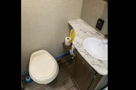 Katinka 's Keystone Bullet Premier 22RBPR  Travel Trailer