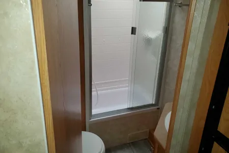 Shawn's Sunnybrook 270BHE Travel Trailer