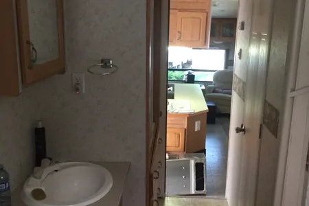 Lets Camp RV Rentals. Donald's RV Cottage