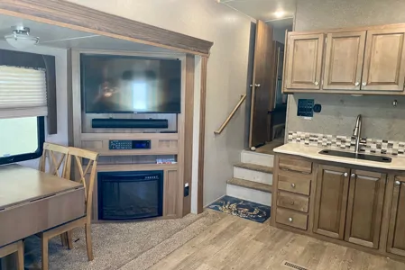 We deliver! Julie and Tim's Rockwood Forest River Fifth Wheel