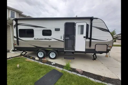 Starcraft Autumn Ridge Travel Trailer