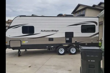 Starcraft Autumn Ridge Travel Trailer