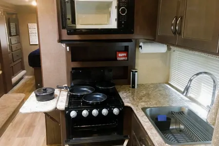  2019 Thor Motor Coach Freedom Elite 30fe Class C