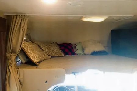  2019 Thor Motor Coach Freedom Elite 30fe Class C