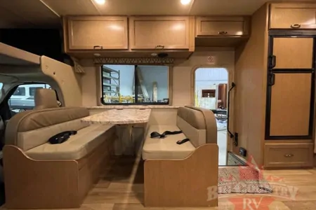 2020 Fourwinds 30D Class C