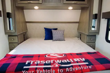 Stephen's 2021 East to West Alta 3150KBH, a bunkhouse