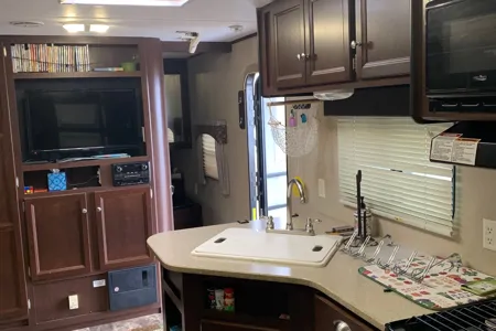 Joe's Coleman Lantern Travel Trailer