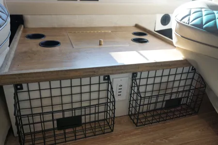 Joy the RV (Completely Renovated Class A)