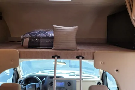 ALL-INCLUSIVE Brand New 2021 Thor Motor Coach Four Winds 22E Class C