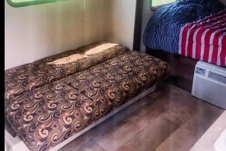 K-Z Sportsmen Classic 151RB Travel Trailer