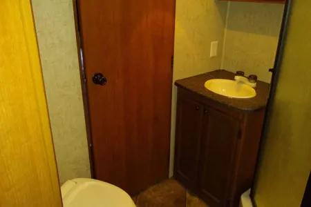 JOHN's northtrail hartland 33tbu Travel Trailer