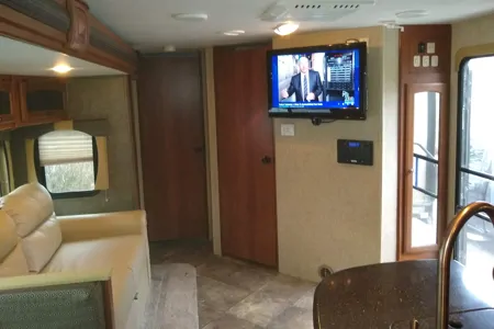 JOHN's northtrail hartland 33tbu Travel Trailer