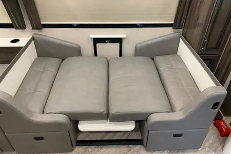 ANDRES's Fleetwood Southwind 2021