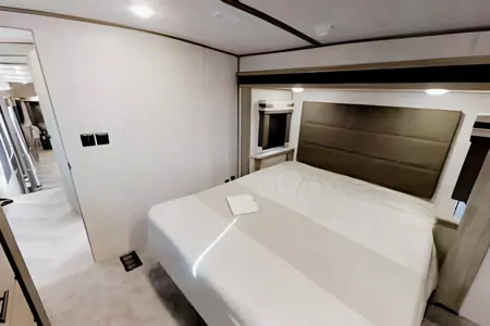 Rick 's Forest River Wildwood Heritage Glen LTZ  Fifth Wheel