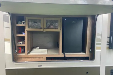 Thomas's Shasta Phoenix 35bh Fifth Wheel